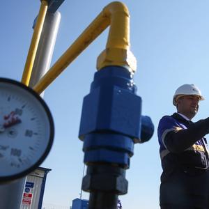 Übereinstimmenden russischen Medienberichten handelt es sich um den ersten Nettoverlust, den Gazprom seit dem Jahr 1999 verzeichnet hat. 