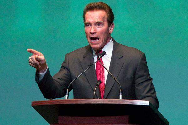 In Kalifornien hat Ex-Gouverneur Arnold Schwarzenegger seinem Nachfolger Jerry Brown einen ansehnlichen Schuldenberg hinterlassen: Das Land kommt für 2012 auf ein Budget-Defizit von 25 Milliarden Dollar. Diese Summe entspricht 29.3 Prozent des gesamten Budgets für 2011, hat das Center on Budget and Policy Priorities ausgerechnet.