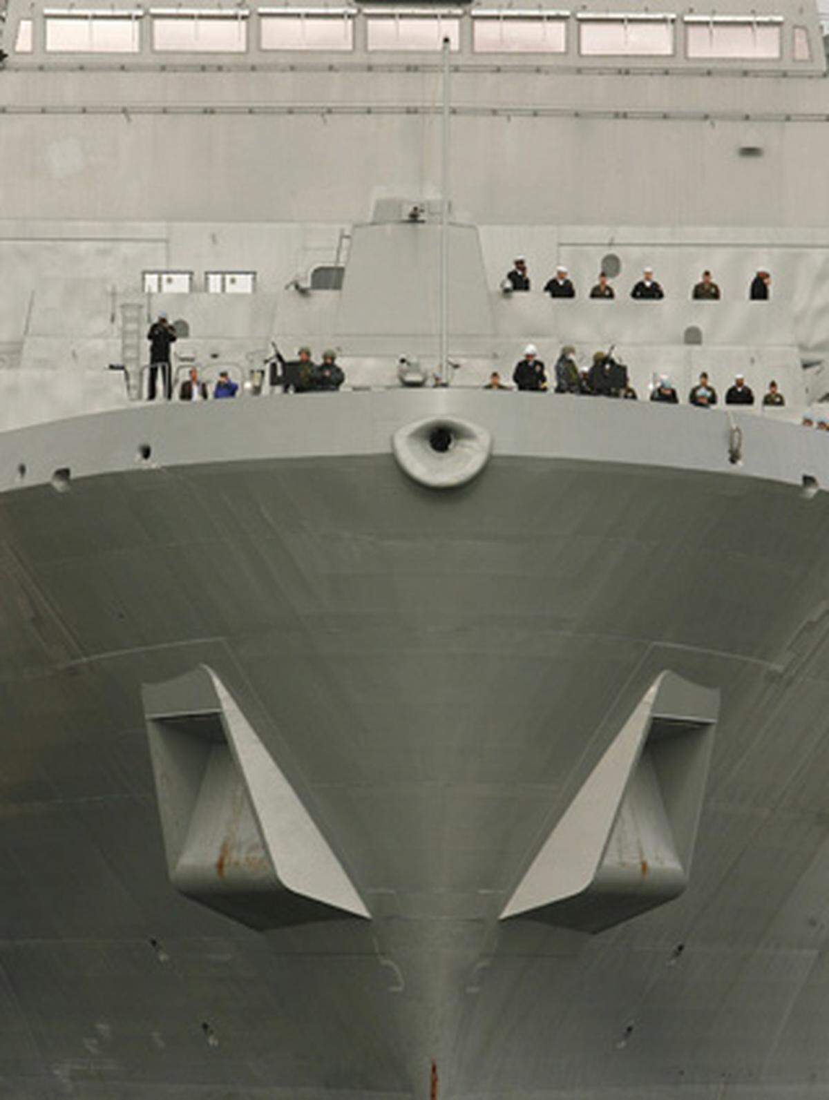 Die amerikanische Marine hat insgesamt drei solcher amphibischen Transporter in Auftrag gegeben. Die "New York" ist das erste dieser Serie.