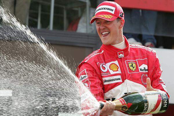 Ein zweiter Platz in Spa bringt vorzeitig den siebten Titel. Die Rekord-Saison beendet Schumacher mit 148 Punkten.