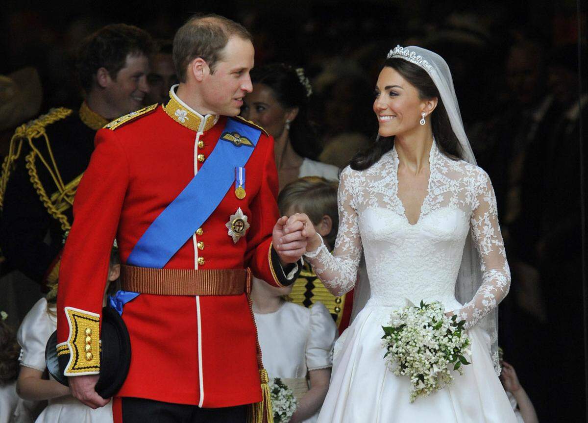 Am 29. April 2011 heiratete das Paar in der Kirche Westminster Abbey. William steht nach seinem Vater Prinz Charles an zweiter Stelle der britischen Thronfolge.