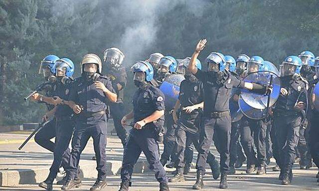 Türkische Polizisten im Einsatz