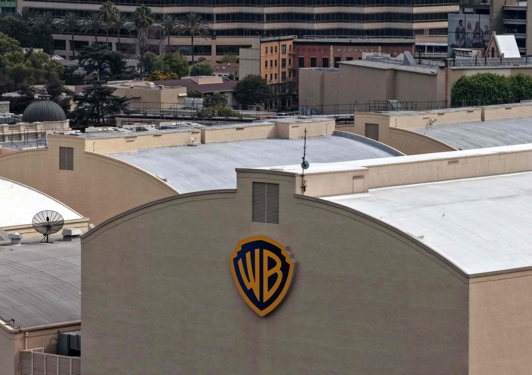 US judge halts Warner Bros Discovery takeover by Paramount Skydance