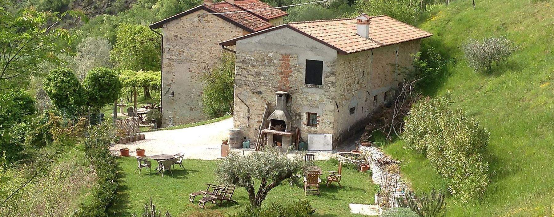 Gästehaus mit Terrasse des Weinguts Col di Stella in Italien.