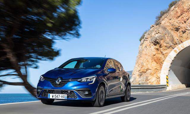 Ein bisschen gestriegelt und geföhnt, der neue Clio. Innen tat sich mehr. 