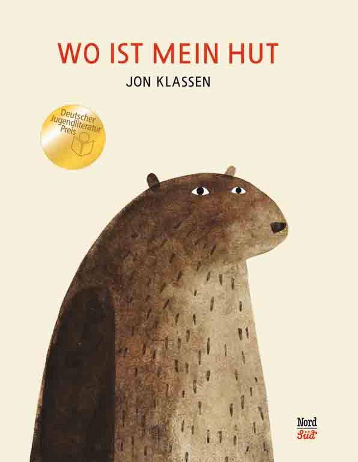 Den deutschen Jugend-Literaturpreis hat 2013 der geniale Jon Klassen für ein mehr als würdiges Büchlein erhalten. In "Wo ist mein Hut" wandert der nicht ganz helle, aber durchwegs brave Bär mit ebenjener Frage von Tier zu Tier. Er ist ein Held, der gefällt: Mittlerweile gibt es schon einen Internet-Hype um ihn. Am Ende des Buches, so viel sei verraten, ist zwar der Hut wieder da, das Kaninchen allerdings weg. Und die großen Fragen der Moral muss jeder für sich beantworten. Alter: Ab vier Jahren.