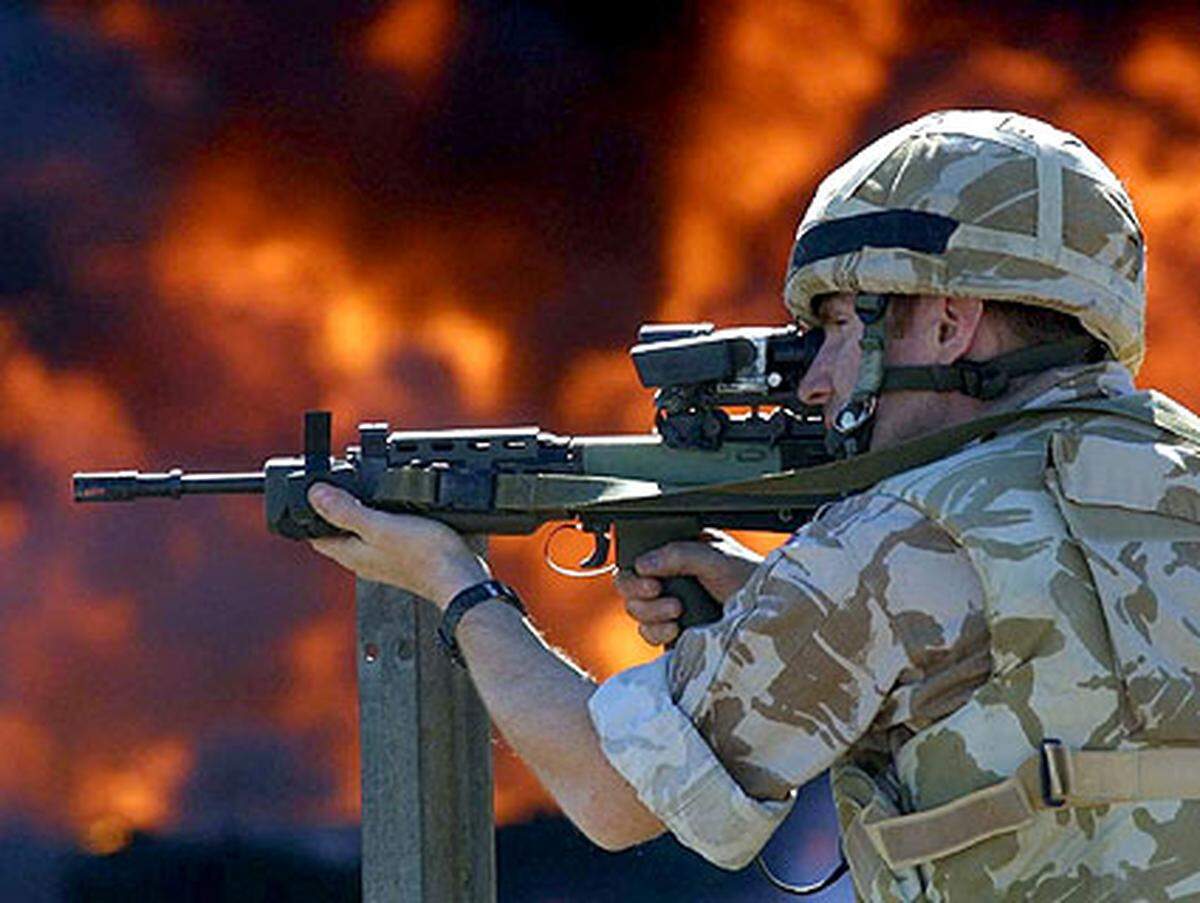 Sogar Großbritannien hat, laut einer Meldung des deutschen Nachrichtenmagazins "Focus" vom Frühjahr 2007, zwischen 2001 und 2003 Minderjährige in den Irak geschickt. Der damalige britische Verteidigungsminister Adam Ingram hatte betont, die Entsendung sei irrtümlich geschehen.