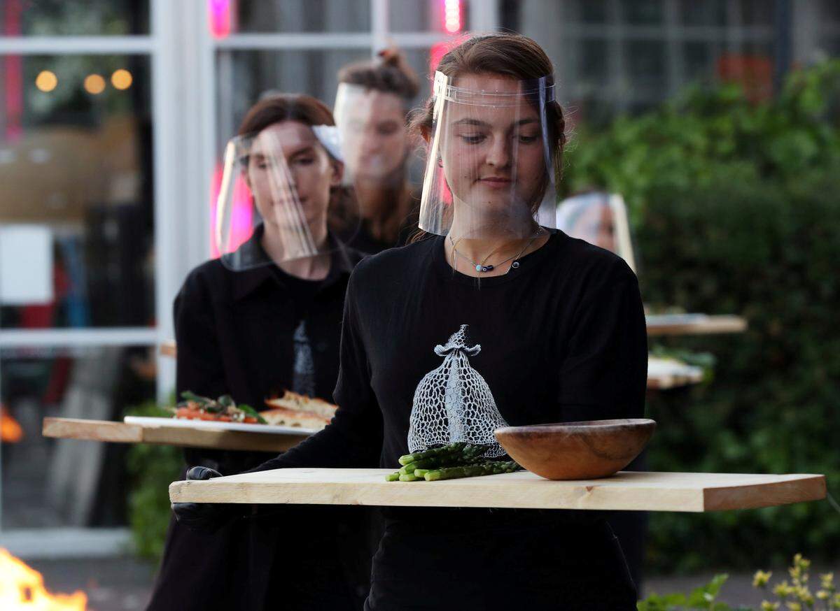 Im Angebot soll ein viergängiges, veganes Menü am pittoresken Dijksgracht-Kanal sein. 