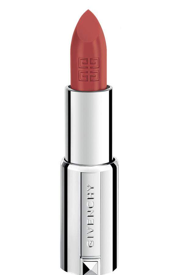 ... von Givenchy, hier in der Nuance „Rouge 308“ um 34 Euro, exklusiv bei Marionnaud.