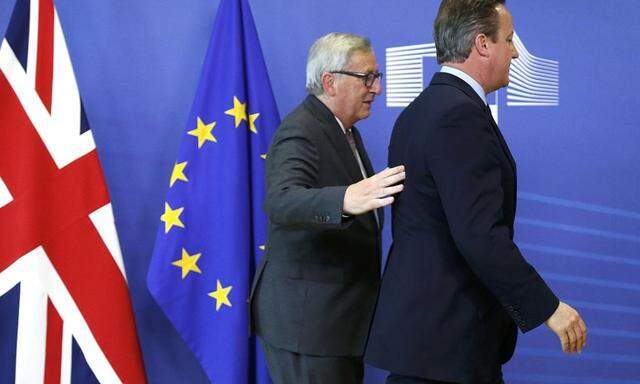 Kommissionpräsident Jean-Claude Juncker mit dem Noch-Premierminister des Vereinigten Königreichs, David Cameron.