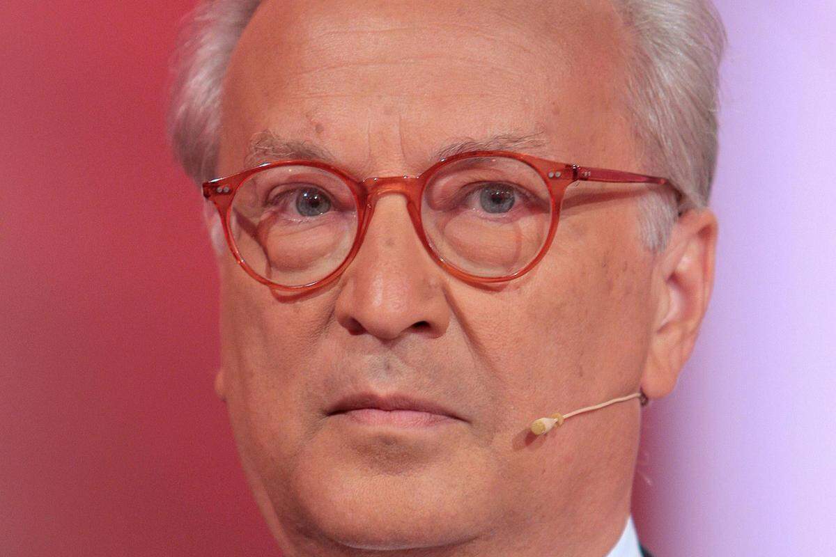 Der SPÖ-EU-Abgeordnete Hannes Swoboda erklärt, er habe Habsburg als sehr engagierten Kämpfer für Menschenrechte erlebt. "Er war wirklich unabhängig und ein sehr korrekter Kollege".