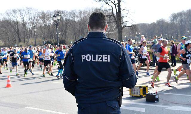 Die Polizei hatte Sorge um die Sicherheit des Berliner Halbmarathons.