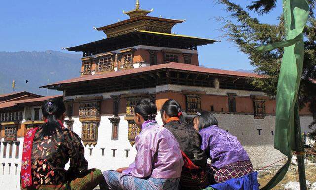 Rinpung Dzong im Kyichu-Tal