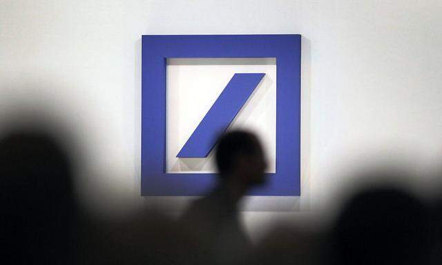 FILES-GERMANY-EARNINGS-BANKING-DEUTSCHEBANK