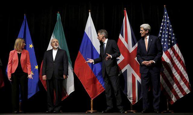 Der Iran-Deal: Der britische Außenminister Philip Hammond, US-Außenminister John Kerry, EU-Außenbeauftragte Federica Mogherini sowie der iranische Außenminister Mohammad Javad Zarif