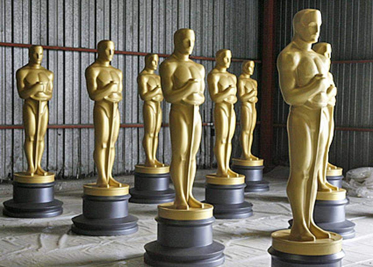 Seit der ersten Oscar-Verleihung am 12. Februar 1929 gab es insgesamt 121 Nominierungen für österreichische Filmschaffende, bei 34 davon hat es dann tatsächlich für den goldenen Glatzkopf gereicht.  Der mit Abstand erfolgreichste war ...