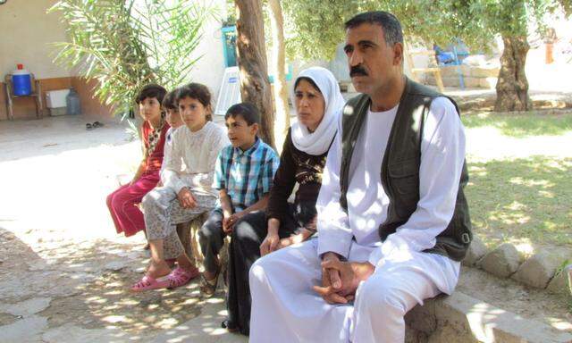 Der Yezide Kheiro Bakr ist mit seiner Familie vereint. Frau und Kinder waren in den Fängen des IS.