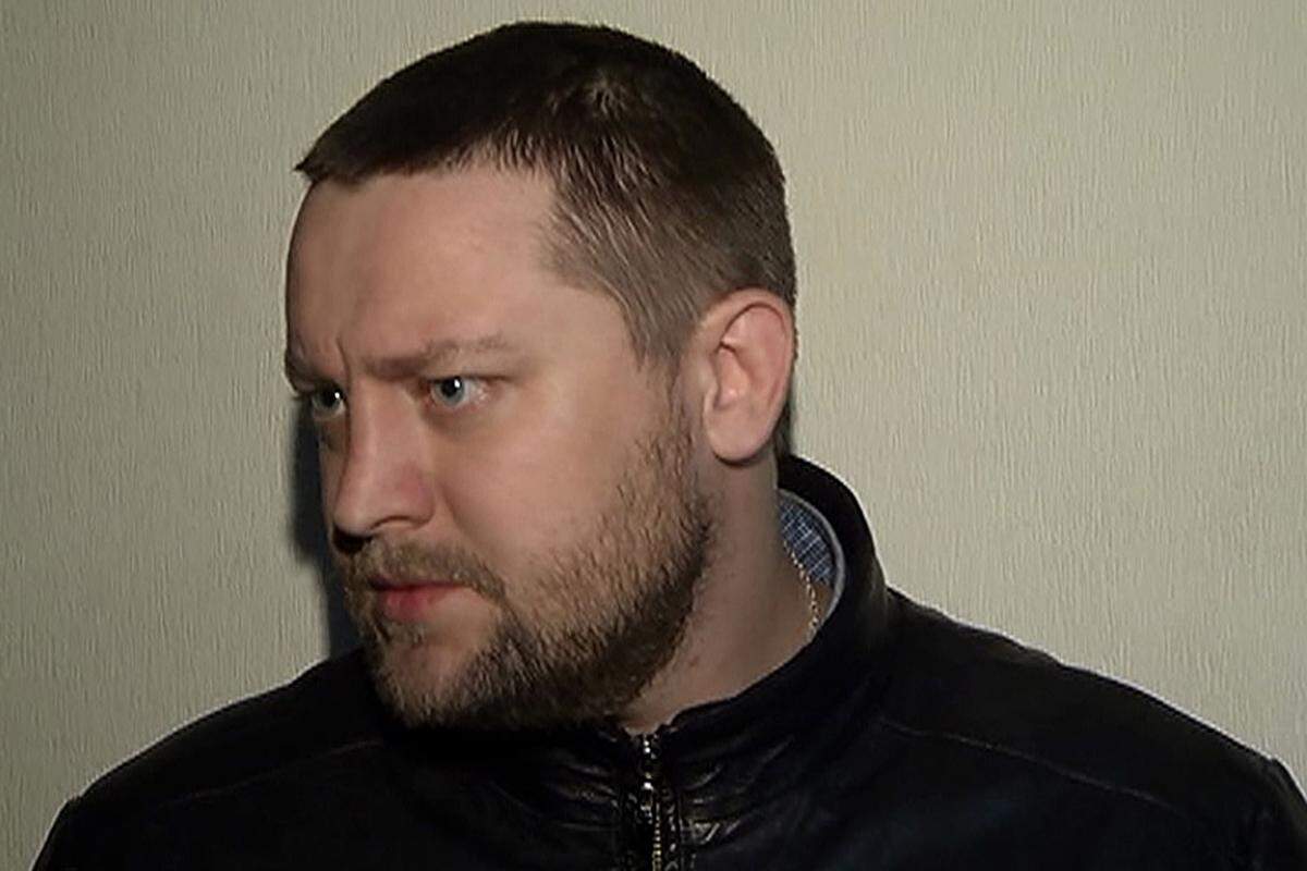 Anfang Februar fasste die Polizei dann drei mitmaßliche Täter: Yury Zarutsky soll dem Ballettchef das Glas mit der Säure ins Gesicht geworfen haben. Sein Komplize ...