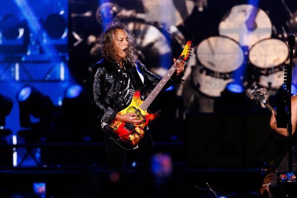 Gitarrist Kirk Hammett verwendet gern das Wah-Pedal.