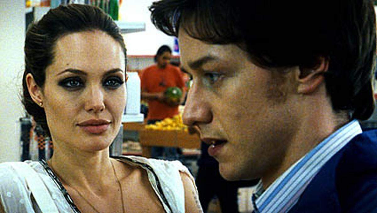 Jüngster Comicfilm-Start: "Wanted" mit Angelina Jolie und James McAvoy. Von der Kritik wurde der Film zerrissen, eine Fortsetzung ist aber trotzdem schon in Planung.
