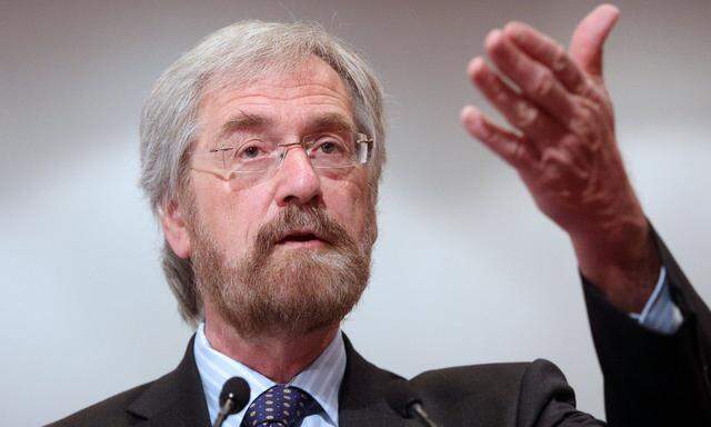 EZB-Chefvolkswirt Peter Praet sieht noch keinen Zinsschritt in der Eurozone.
