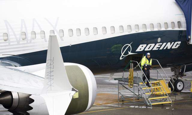 Die Probleme bei dem Flugzeug dürften für Boeing auch ein wirtschaftliches Nachspiel haben