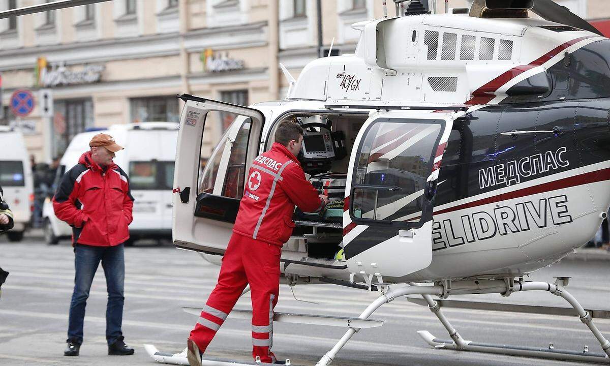 Die Ermittler gingen allen möglichen Ursachen nach - "Unfall, Verbrechen und vor allem Terror", sagte der russische Staatschef.