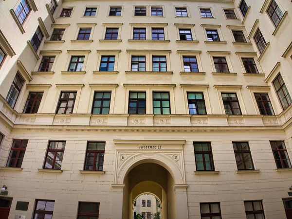The Czerninpassage, built in 1898 by architect Carl Stephann. 