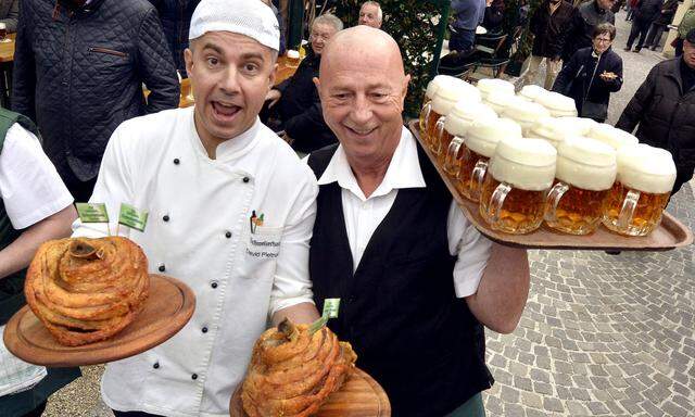 Der Wiener Traditionsbetrieb im Prater hat seine Türen wieder geöffnet. 