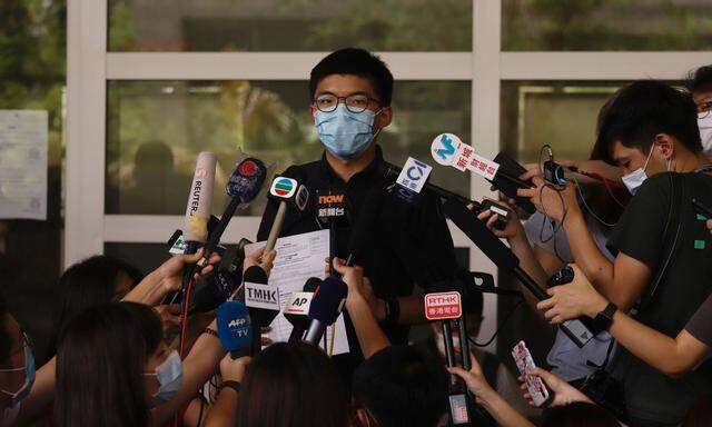 Zu den ausgeschlossenen Kandidaten gehört auch der international bekannte Joshua Wong.