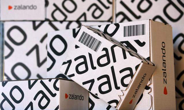 Parcels of Europe´s biggest online fashion retailer Zalado are pictured during a media presentation in Berlin