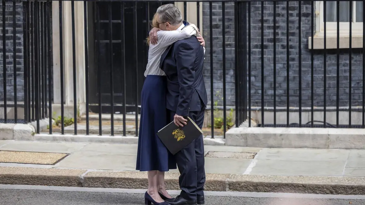 starmer-zieht-die-rei-leine-der-weg-ist-frei-f-r-andy-burnham-premium