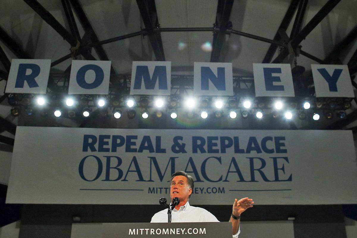 Romneys Vorhaben für den Gesundheitsbereich haben ihm den Ruf eingebracht, ein "politisches Chamäleon" zu sein. Denn in seiner Zeit als Gouverneur von Massachusetts (2003–2007) installierte er eine Pflichtversicherung – ähnlich Obamas Modell. Im Wahlkampf verteufelt er "Obamacare" nun auf's Ärgste und spricht sich für mehr Wettbewerb im Gesundheitssystem aus. Weiters fordert er Steuerfreibeträge, Deregulierung sowie die staatliche Förderung der Forschung auf Bundesstaatenebene.