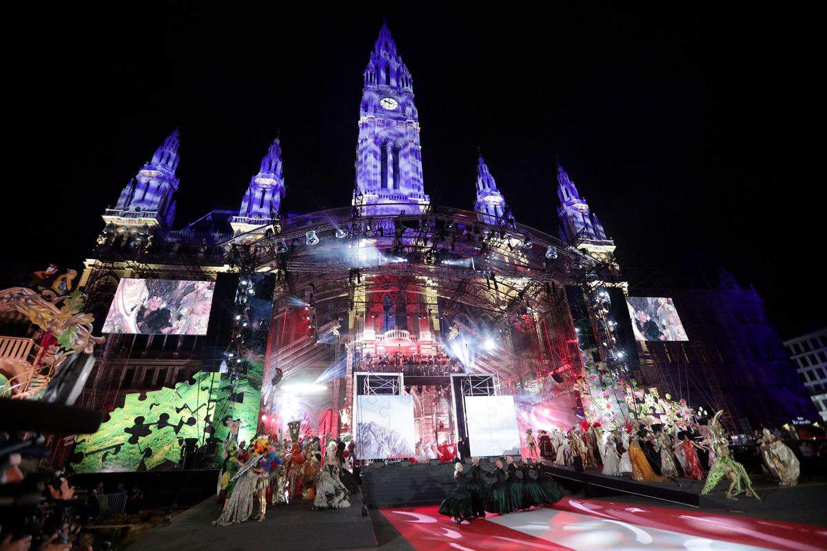 Zwischen Kathedrale und Postkartenidyll zeigte sich die Kulisse des 25. Life Ball.