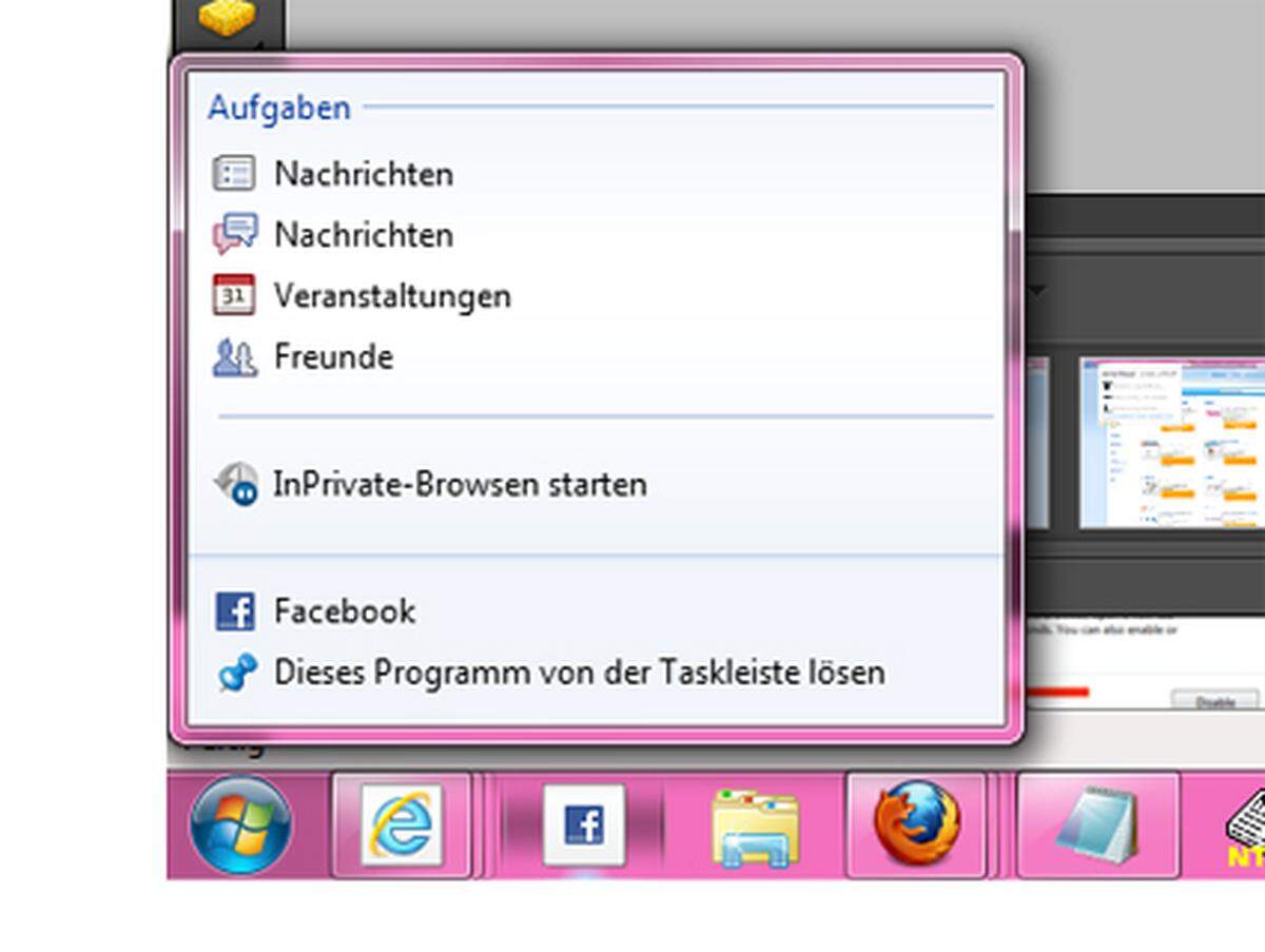 Wie bereits im IE8, können auch mit dem IE9 Web-Anwendungen wie Facebook an die Windows-7-Taskleiste "geheftet" werden. Im Kontextmenü können dann bestimmte Bereiche der Webseite direkt aufgerufen werden. Dadurch sollen sich Web-Anwendungen mehr wie Desktop-Programme anfühlen - eine Richtung, die auch Firefox in Zukunft einschlagen will.