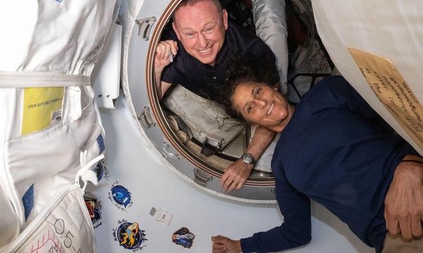 „Starliner“-Austronauten Butch Wilmore und Suni Williams auf der Internationalen Raumstation ISS.