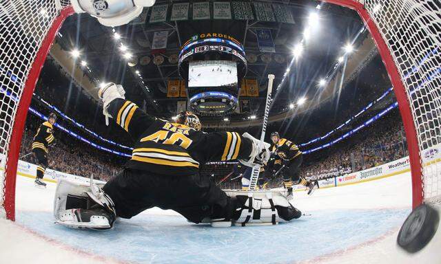 NHL: Stanley Cup Final-St. Louis Blues at Boston Bruins