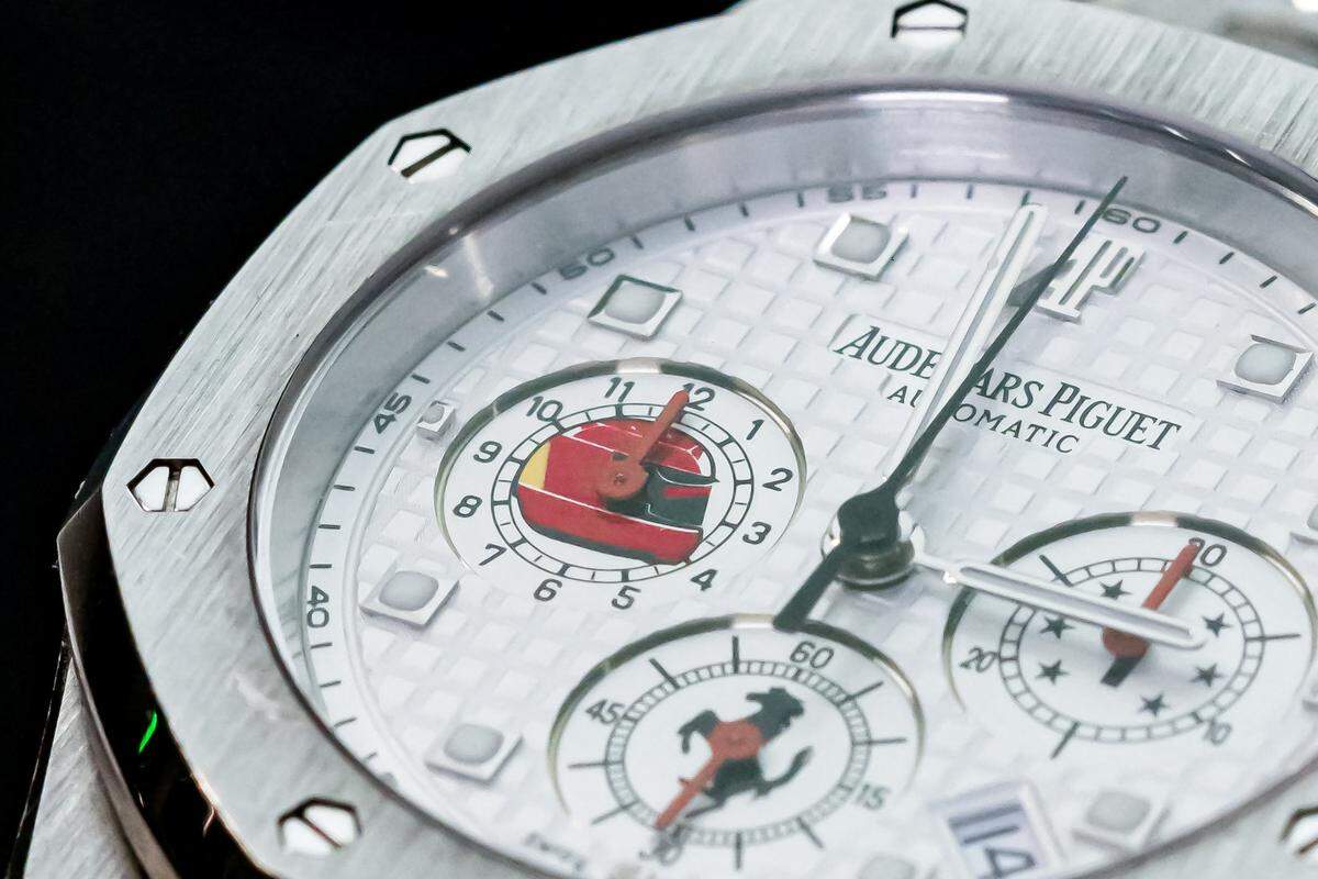 Dieser Audemars Piguet „Royal Oak Chronograph“ aus Weißgold wurde eigens für Michael Schumacher angefertigt