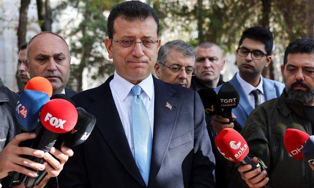 Der Istanbuler Bürgermeister wurde zu einer Haftstrafe verurteilt.