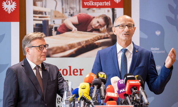 PK OeVP TIROL NACH LANDESPARTEIVORSTAND: PLATTER/MATTLE