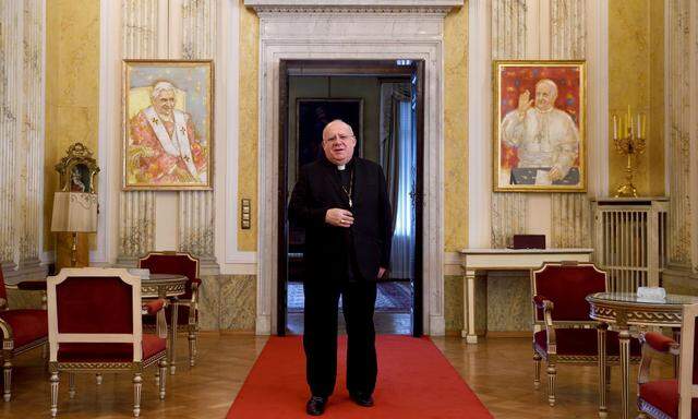 Der neue Botschafter von Papst Franziskus: Erzbischof Pedro López Quintana in seinen Wiener Amtsräumen.