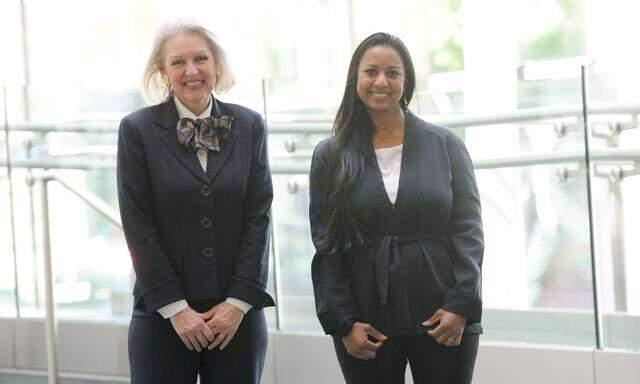 „Satellady“ Candace Johnson und Women- Investing-in-Women-Initiatorin Anu Bhardwaj.