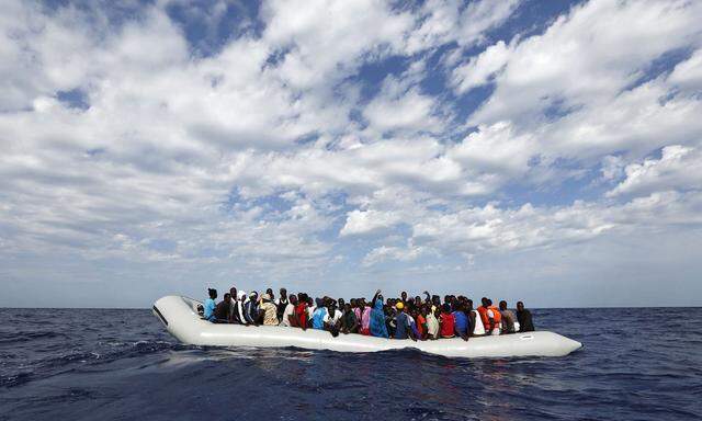 Deutschland, Frankreich, Italien und Malta haben sich am Montag darauf geeinigt, vorübergehend im Mittelmeer gerettete Menschen aufzunehmen. 