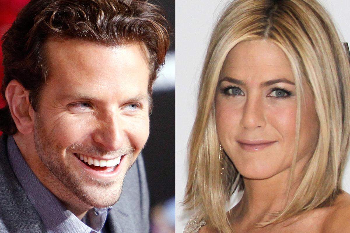 Sie waren angeblich schon im Jahr 2009 ein Paar und sollen jetzt wieder zusammen sein. Nachdem sich "Hangover"-Star Bradley Cooper und Renée Zellweger getrennt haben, soll er sich nun wieder an Jennifer Aniston anpirschen.
