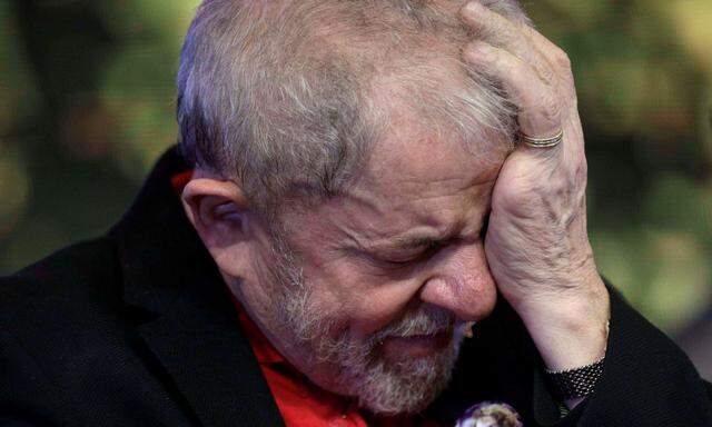 FILE PHOTO: Former Brazilian President Luiz Inacio Lula da Silva, gestures during opening ceremony of the national congress of the Workers' Party in Brasilia