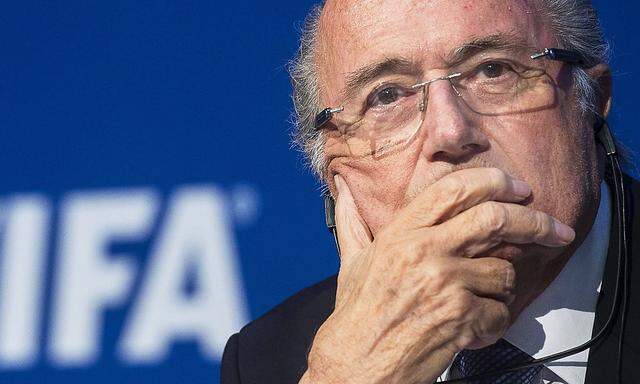 FIFA-Ethikkommission will Blatter für 90 Tage suspendieren