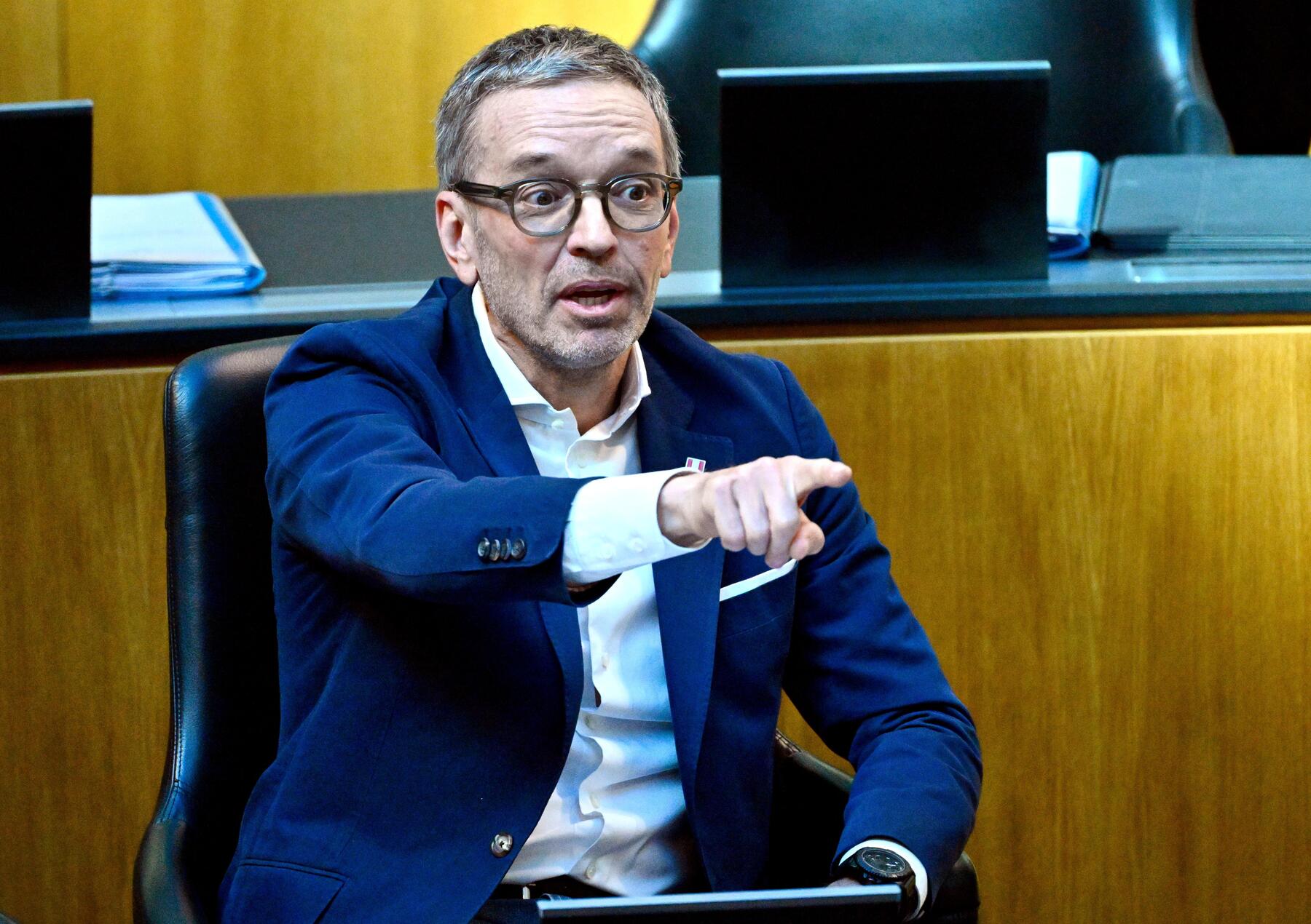 Reaktion auf Kickl: Koalition bringt Entschließungsantrag für gewaltfreie Erziehung ein