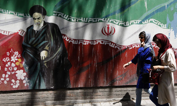 Der Iran strebe keinen Krieg an, sagte am Sonntag der Chef der iranischen Revolutionsgarden, General Hossein Salami, nach einer Meldung der Nachrichtenagentur Fars.