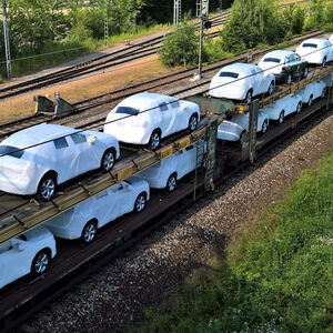 Symbolbild Neuwagen. 