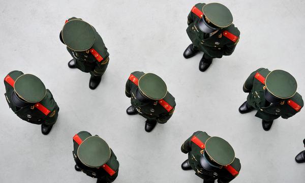 Die Volksrepublik China will bis zu ihrem 100. Gründungstag zu einer militärischen Supermacht aufgestiegen sein.